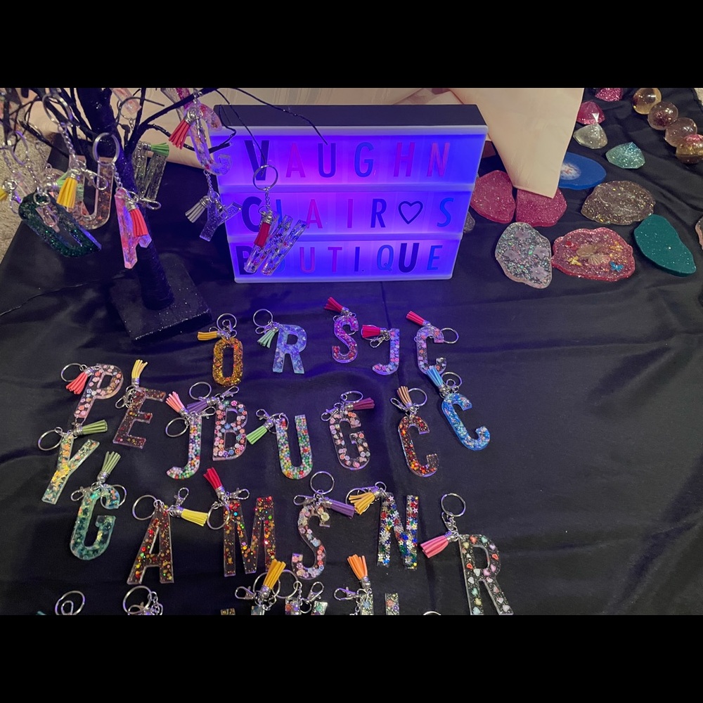 Resin‎ Keychains - Picture 11 of 14